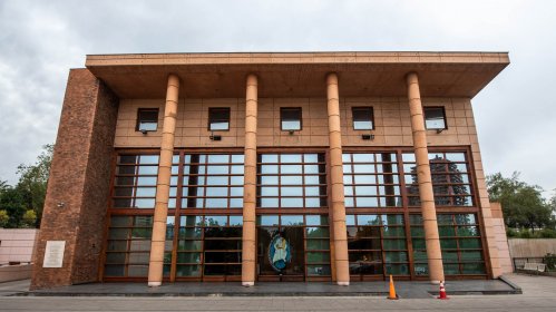 Nuestra Señora del Rosario, Las Condes